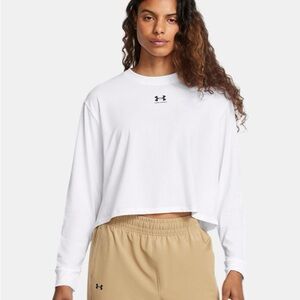 Under Armour Cropped Long Sleeve Shirt